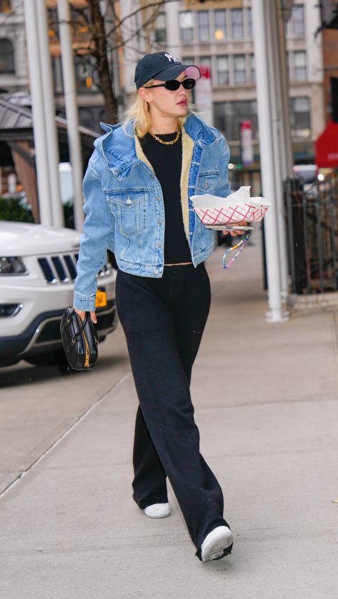 We found seven easy celebrity trouser-and-trainer outfits to re-create this season. See and shop them here. Gigi Hadid Bella Hadid, Yellow Trainers, Trainers Outfit, Apartment In New York, Cream Jeans, Fits Ideas, Trouser Outfits, Outfits To Copy, Wide Trousers