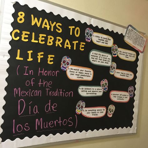 Dia De Los Muertos Bulletin Board Ideas, Potluck Decor, College Bulletin Board, Hope Squad, Ra College, Dia De Los Muertos Party Ideas, Library Bulletin Board Ideas, Door Bulletin Boards, College Bulletin Boards