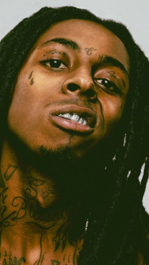 Lil Wayne 2000s Style, Lil Wayne Outfits, Lil Wayne 2000s, Lil Wayne Wallpapers, Lil Wayne Aesthetic, Lil Wayne Art, Wayne Wallpaper, Music While Studying, Lil Weezy