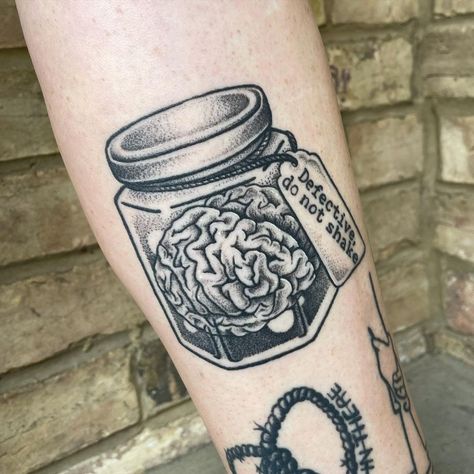 Brain Cage Tattoo, Neurodivergent Tattoo, Spoonie Tattoo, Health Tattoo Ideas, Brain In A Jar, Jar Tattoo, Protection Sigils, Brain Tattoo, Cage Tattoos