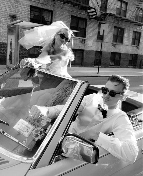 Car Engagement Photoshoot, Engagement Shoot Outfits, Engagement Photoshoot Poses, Car Engagement Photos, Luckiest Girl In The World, Vintage Engagement Photos, Vintage Car Wedding, Cute Engagement Photos, Engagement Pictures Poses