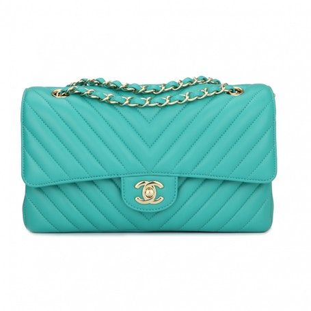 Most Expensive Handbags, Champagne Gold Hardware, Handbags Blue, Chanel Double Flap, Structured Shoulder, Real Leather Handbags, Vert Turquoise, Expensive Handbags, Zip Purse