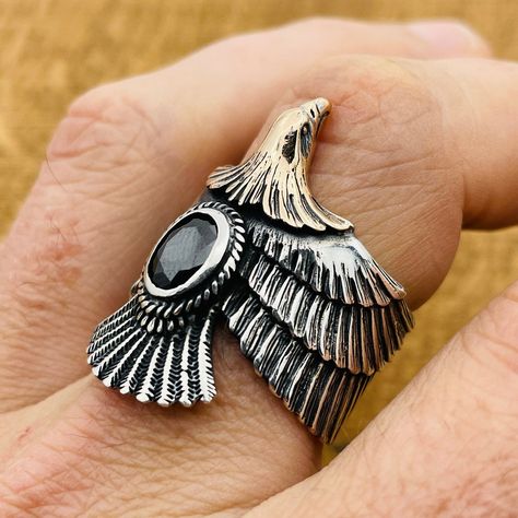 Mens Silver Ring, Mens Rings For Sale, Jewelry Rings Unique, Art Jewelry Design, Eagle Ring, Jewelry Design Inspiration, Insect Jewelry, Gold Rings Fashion, Ring Mens