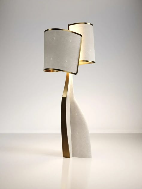 Sculptural Floor Lamp in Shell Inlay and Bronze-Patina Brass by Kifu Paris For Sale at 1stDibs Abstract Lamps, Floor Lamp Sculpture, Unique Floor Lamps Art Deco, Shell Filled Floor Lamp, Kifu Paris, Light Sculpture Floor Lamps, Palm Floor Lamp, Inlay Pattern, Dining Room Design Luxury