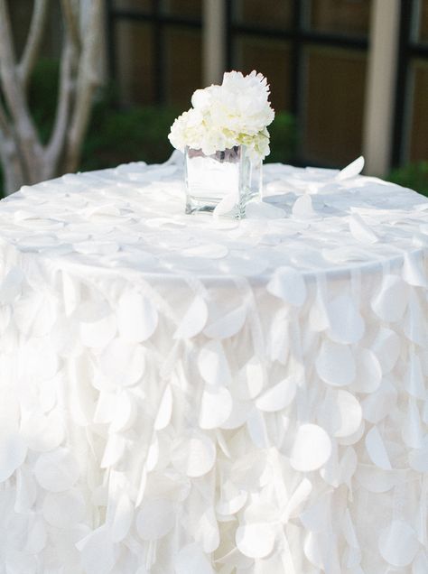 unique white wedding tablecloths http://www.weddingchicks.com/2013/10/09/elegant-southern-wedding/ Table Cloth For Wedding, Sweet Heart Table, Heart Table, Bridal Shower Tables, Wedding Tablecloths, White Table Cloth, Wedding Linens, Wedding Chicks, Wedding Southern California