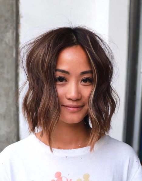 These Hair Trends Are Going To Be Huge in 2023 Shoulder Length Layered Hair, Curly Pixie Hairstyles, New Hair Trends, Choppy Bob Hairstyles, Lob Haircut, Shoulder Length Hair Cuts, Haircuts For Fine Hair, Popular Hairstyles, Fine Hair