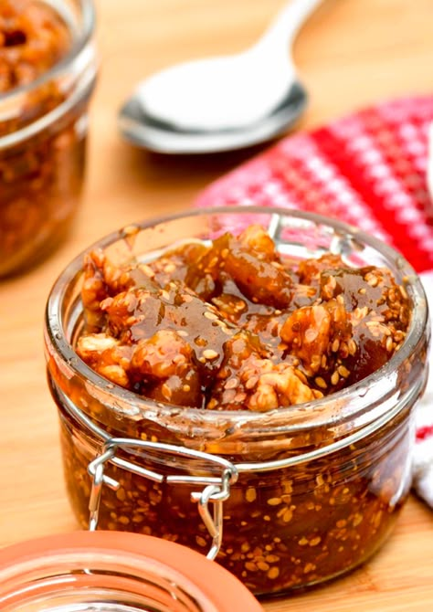 Dried Fig Jam, Dried Fig Recipes, Dried Fig, Fig Jam Recipe, Fruity Recipes, Breakfast Crockpot Recipes, Jam Jam, Lebanese Cuisine, Fig Recipes