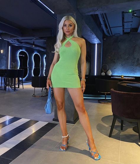 Neon Club Outfits, Green Club Outfit, Baddie Dresses Night, Miami Vice Party Outfit Women, Clubbing Dresses Nightclub, Bridal Dresses For Barat, Designer Dresses For Wedding, Dress Going Out Outfit, Y2k Night