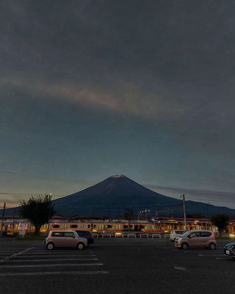 Gunung Fuji dari Kawaguchiko Station 🗓 06 Oktober 2023 . . . . #fuji #mtfuji #kawaguchiko #station #japan #japantrip Mt Fuji Japan Hike, Mount Fuji Travel, Gunung Fuji, Mt Fugi Japan, Mount Fuji, Japan Travel, Japan