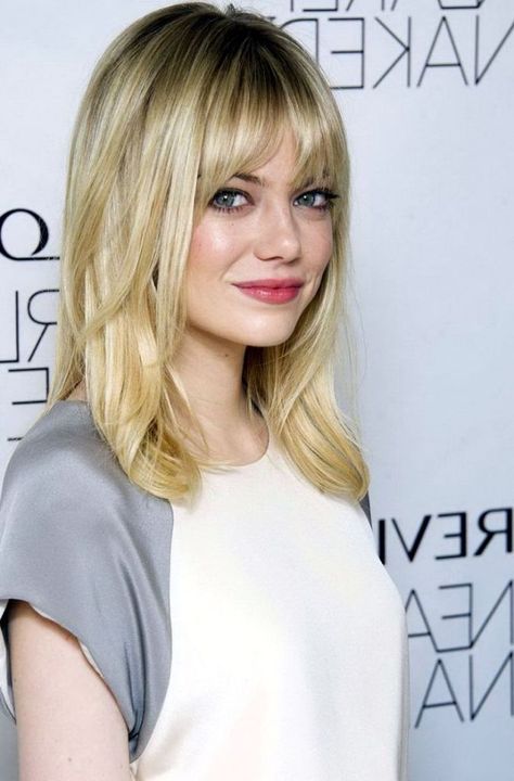 Medium Black To Blonde Hairstyles Medium Haircuts With Bangs, Pony Hairstyles, Blonde Bangs, Haircuts For Medium Length Hair, Hairstyles Blonde, Haircuts With Bangs, Medium Hair Cuts, Emma Stone, Medium Length Hair Cuts