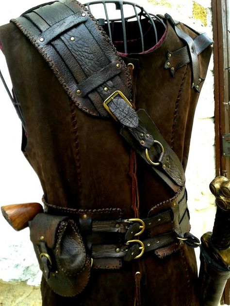 Armor Clothing, Larp Armor, Cosplay Armor, Larp Costume, Linen Dress Women, Leather Armor, Leather Gear, Steampunk Costume, Arm Armor