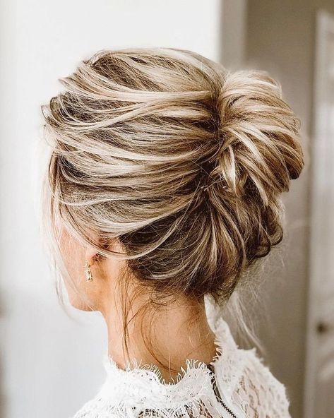 Updos Casual, Updos For Weddings, Updo Casual, Hairstyle Elegant, Casual Updo, Hair For Wedding, Medium Length Updo, Casual Braids, French Twist Updo