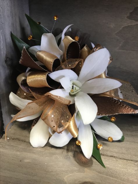 Brown Corsage And Boutonniere, Brown Corsage Prom, Brown Corsage, Corsage Wristlet, Gold Corsage, Wristlet Corsage, White Dendrobium Orchids, Prom Corsages, Wrist Corsage Prom