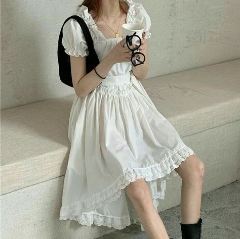 Aesthetic Retro Outfit, White Dress Aesthetic, Harajuku Aesthetic, Vestidos Retro, White Vintage Dress, Pastel Goth Fashion, Aesthetic Dress, Tumblr Outfits, Dress Aesthetic