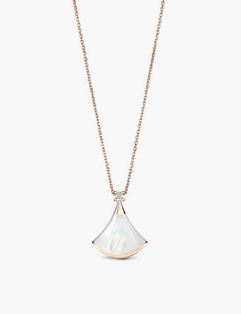 Discover great products at the best prices at Dealmoon. Bvlgari Divas’ Dream 18ct rose-gold, mother-of-pearl and diamond necklace. Price:$2225.00 at Selfridges Bvlgari Divas Dream, Dream Necklace, Mother Of Pearl Pendant, Pearl And Diamond Necklace, The Beauty Of Women, Swarovski Crystal Bracelet, Rose Gold Jewelry, Women's Watches, Rose Gold Diamonds