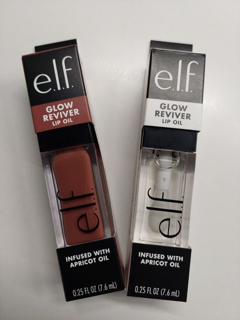 E.L.F. Glow Reviver Lip Oils   ♡Honey Talks ♡Crystal Clear Elf Lip Oil, Winter Basket, Dream Products, Ideal Makeup, Tinted Lip Oil, Lip Combos, Sephora Lip, Lip Oils, Lip Gloss Balm