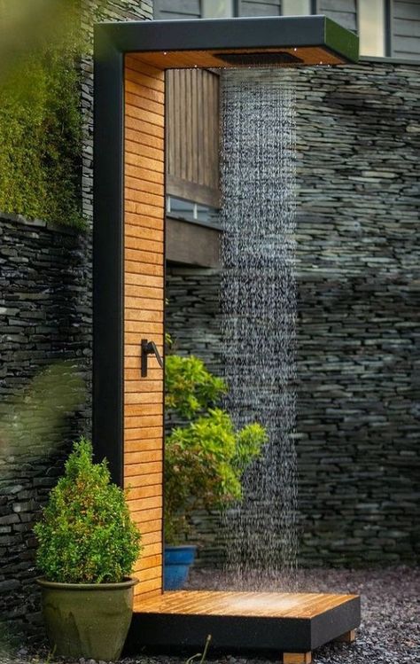 Rainforest Shower Head, Hot Tub Privacy, Rainforest Shower, Outside Showers, Sauna Diy, Outdoor Bathroom Design, Hot Tub Deck, Pool Shower, Sauna Design