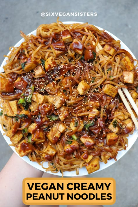 This dish pairs sesame tofu with creamy peanut sauce and rice noodles. Tofu Peanut Noodles, Tofu Noodles, Sesame Tofu, Peanut Noodles, Vegan Asian, Vegan Main Dishes, Ground Beef Recipes Easy, Healthy Clean Eating, Vegan Pasta