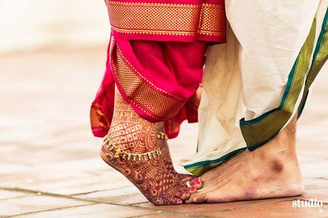 Wishes For Bride And Groom, Indian Wedding Poses, Bride Photos Poses, Indian Marriage, Marriage Photography, Engagement Photography Poses, Indian Wedding Photography Couples, Wedding Photoshoot Props, Bridal Photography Poses