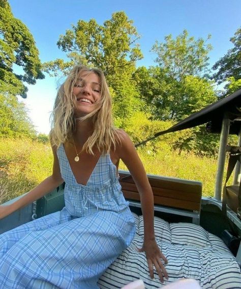 Hamptons Summer, Quoi Porter, Coastal Chic, Her Eyes, Mode Inspo, How To Pose, Mode Vintage, Cute Fits, Mode Inspiration