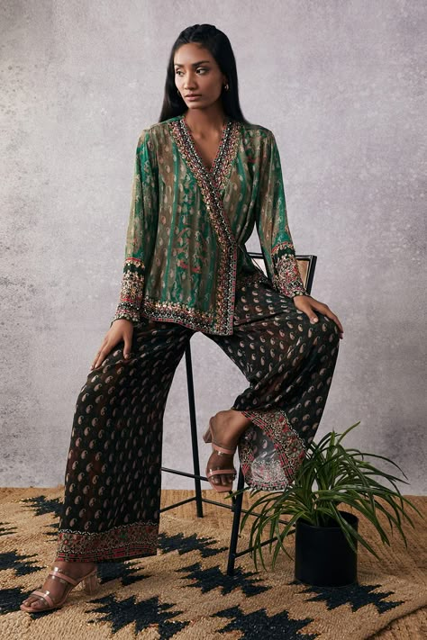 Shop for these amazing collections of Multi Color Crepe Printed Ikaya Embroidered Angrakha And Palazzo Set For Women by Soup by Sougat Paul online at Aza Fashions. Soup By Sougat Paul, Paisley Outfits Women, Bohemian Tops For Women, Indian Inspired Fashion, Sougat Paul, Top With Palazzo, Drape Pants, Kaftan Designs, Mode Hippie