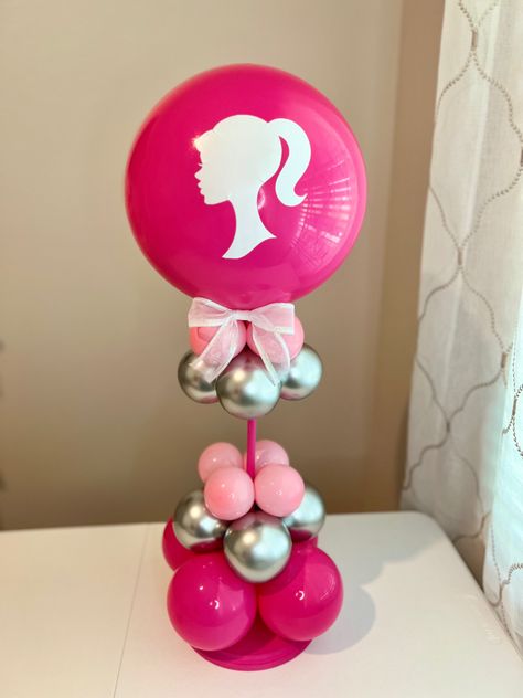 Barbie Theme Balloon Decoration, Barbie Ballons Decoration, Barbie Dance Decorations, Barbie Birthday Party Balloons, Barbie Themed Birthday Party Centerpieces, Barbie Party Centerpieces Table Decorations, Barbie Centre Pieces, Barbie Table Set Up, Barbie Theme Party Centerpieces