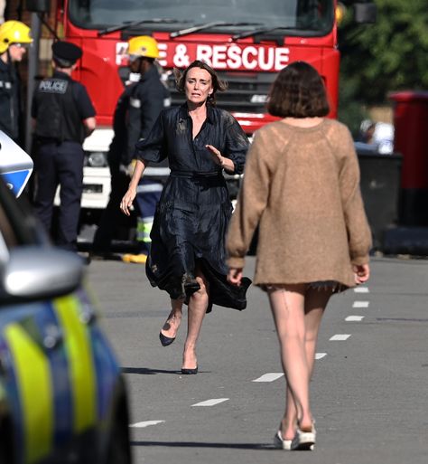 Keeley Hawes, Tv Drama, Time Out, To Laugh, The Streets, Black Dress, Drama, Actresses, Running