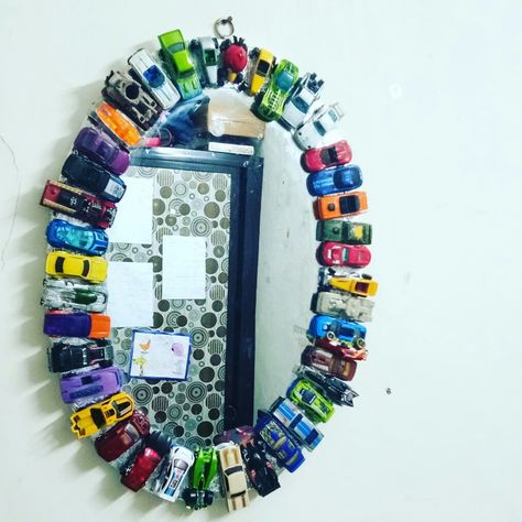 #diy #mirror #hotwheels Kids Car, Diy Mirror, Creative Work, Hanukkah Wreath, The Way, Mirror, The World, Frame, Home Decor