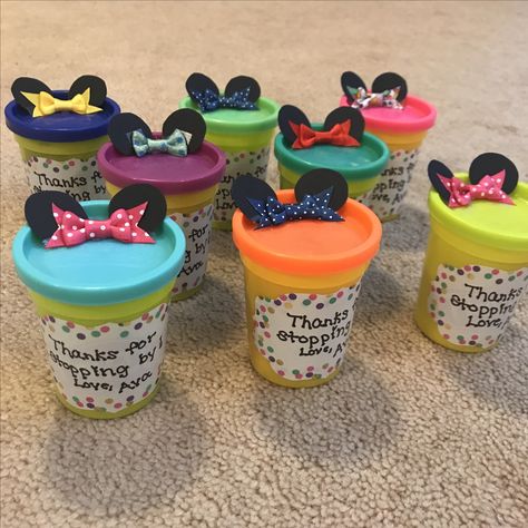 Minnie Mouse DIY Party Favors Made on 11/13/17 Minnie Mouse Birthday Party Ideas Cricut, Minnie Mouse Theme Party Favors, Minnie Mouse Diy Birthday Decorations, Minnie Mouse Birthday Party Ideas At Home, Twoodles Birthday Party Favors, Party Favors Minnie Mouse, Diy Minnie Birthday, Minnie Mouse Birthday Party Favor Ideas, Food Ideas For Minnie Mouse Party