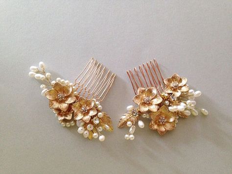 Gold flowers and pearl Bridal hair comb headpiece by amuandpri, $110.00 Gold Hairpiece, Floral Hair Accessories, Gold Bridal Hair Comb, Bridal Floral Headpiece, Bridal Hair Combs Pearl, Leaf Headpiece, Floral Hair Pins, Floral Comb, Bridal Hair Headpiece