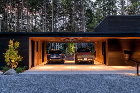 Orcas House | Shou Sugi Ban Portfolio | Nakamoto Forestry Home Car Garage Ideas, Garage Package House, Exterior House Ideas Modern, House Parking Design, Carport Designs Attached To House, Modern House Design With Garage, Scandinavian Garage, Modern House With Garage, Garage Pavilion