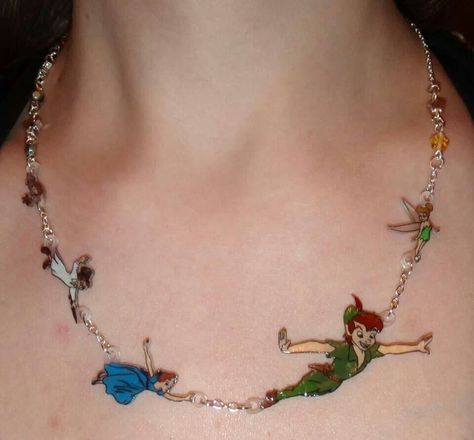 Easily made by me Peter Pan Necklace, Plastic Fou, Shrink Art, Golden Star, Disney Jewelry, Tinker Bell, Disney Films, Pixie Dust, Soft Grunge