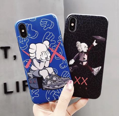 Kaws School Supplies, Kaws Bed Set, Kaws Phone Cases, Kaws Iphone Case, Bape Phone Case, Hypebeast Phone Case, Iphone Gadgets, Branded Phone Cases, Iphone 3