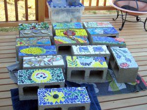 Peace Garden, Cinder Block Garden, School Field, Mosaic Stepping Stones, Cement Blocks, Cinder Blocks, Diy Mosaic, Mosaic Stained, Mosaic Ideas