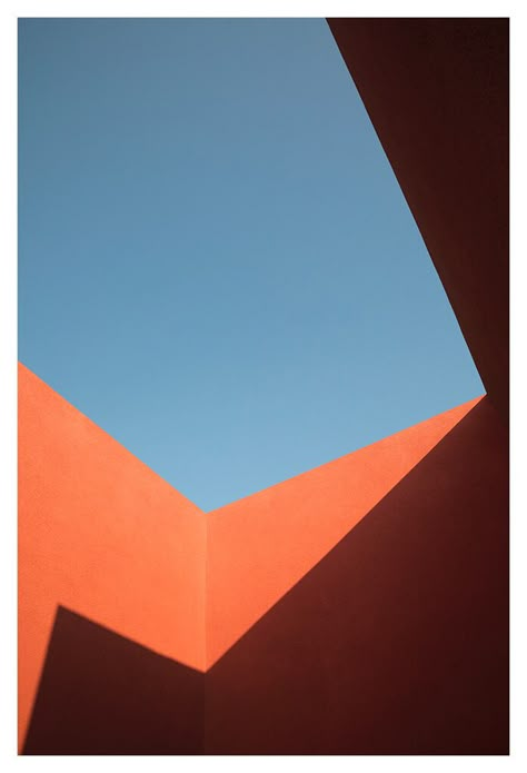 Simple Images Pictures, Minimal Architecture Photography, Minimalist Architecture Photography, Abstract Architecture Illustration, Minimal Photography Ideas, Abstract Architecture Painting, Abstract Architecture Photography, Retro Moodboard, Spaces Photography