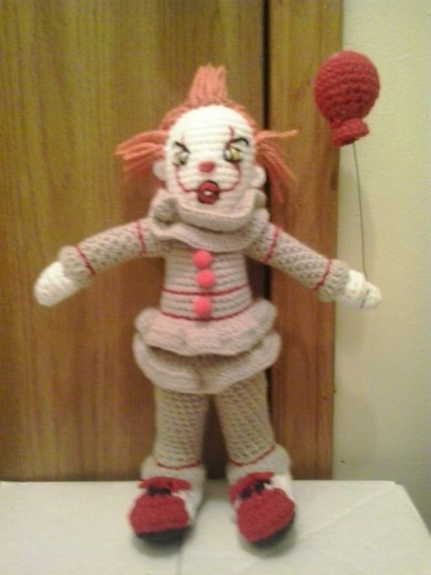 Pennywise Crochet Pattern Free, Crochet Pennywise, Penny Wise Crochet Pattern, Crochet Horror Movie Characters, Amigurumi Horror Free Pattern, Crochet Horror Amigurumi, Red Pom Poms, Steven King, Crochet Clothing And Accessories