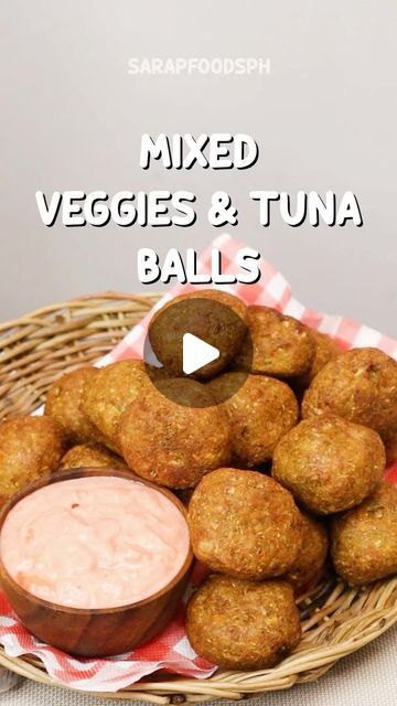 sarapfoodsph on Instagram: "Mixed Veggies & Tuna Balls 😋❤️ #healthylifestyle #foodstagram #foodphotography #foodgasm #yummyinmytummy #foodblog" Tuna Ball, Tuna Balls Recipe, Tuna Balls, Mixed Veggies, Chinese Cooking, Balls Recipe, Air Fryer, Food Blog, Food Photography