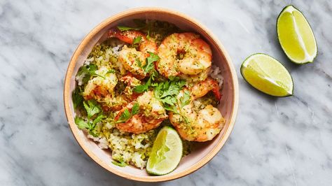 You can also swap the shrimp for pork, beef, tofu, whatever—it's all good! Rice Recipes Asian, Healthy Shrimp Fried Rice, Lemongrass Curry, Asian Lunch, Fried Rice Recipes, Green Curry Recipes, Recipes Asian, Shrimp Fried Rice, Watercress Salad