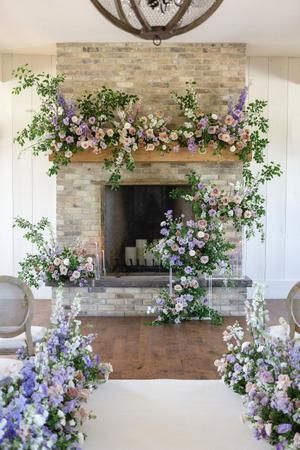 Lavender Aisle Decor, Wedding Colors Lavender, Pink And Lavender Wedding, Lilac Wedding Colors, Lavender Wedding Decorations, Lilac Party, Lilac Wedding Flowers, Periwinkle Wedding, 2026 Wedding