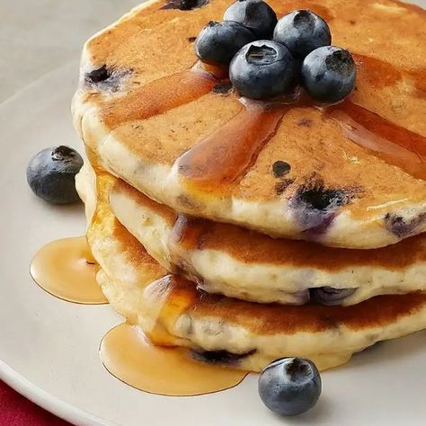 Healthy Sugar Free Blueberry Pancakes Healthy Blueberry Pancakes, Sugar Free Pancake Syrup, Sugar Free Pancakes, Keto Flour, Pancakes From Scratch, Dried Blueberries, Homemade Pancakes, Healthy Sugar, Sugar Free Syrup