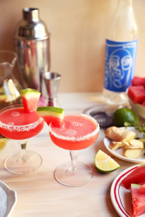 Watermelon Daiquiri - The Candid Appetite Watermelon Daiquiri, Thyme Simple Syrup, Best Pizza Dough Recipe, Watermelon Wedge, Juice Ice Cubes, Ice Cream Drinks, Homemade Liquor, Best Pizza Dough, Carnival Food