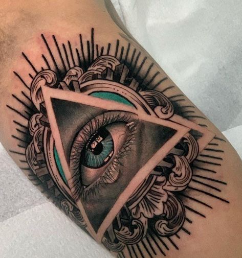 Tatoos Shoulders Men, Gods Eye Tattoos For Men, Nick Tattoos Men, 3rd Eye Tattoo Men, All Seeing Eye Tattoo Design, 3rd Eye Tattoo, Ship Tattoo Sleeves, Ojo Tattoo, Feminine Shoulder Tattoos