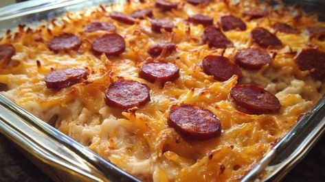 Smoked Sausage and Hashbrown Casserole - Newsile Sausage And Hashbrown Casserole, Sausage Hashbrown Casserole, Beef Tips And Noodles, Cheesy Hashbrown, Baked Meatloaf, Hashbrown Casserole Recipe, Cheesy Hashbrown Casserole, Frozen Hashbrowns, Mexican Casserole Recipe