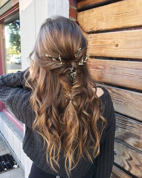 Wedding Down Hairstyles For Medium Hair, Bridesmaid Hair Bangs Half Up, Half Up Half Down Hair Brunette, Half Up Half Down Wedding Hair Boho, Slash Wedding, Boho Half Up Half Down Hairstyles, Waterfall Curls, Boho Bridesmaid Hair, Diy Bridesmaid Hair