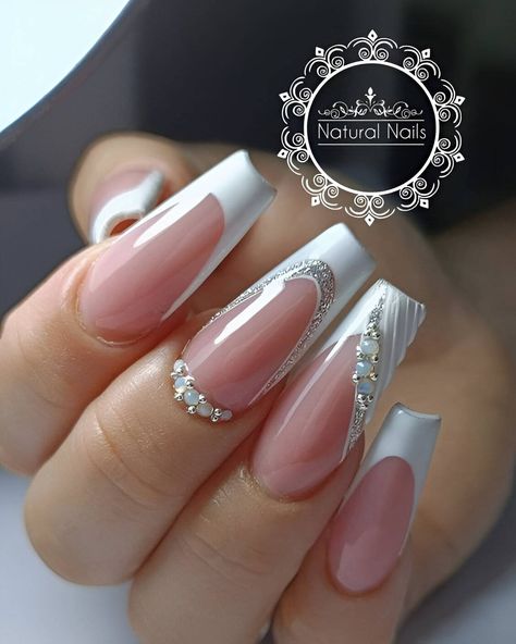 30 Classy Nail Designs Stunning For Every Occasion - 218 Fancy French Tip Nails Art Designs, Simple Bridal Nails, Wedding Day Nails, Bridal Nails Designs, Bridal Nail Art, Classy Nail Designs, Fancy Nails Designs, Her Nails, Wedding Nails Design