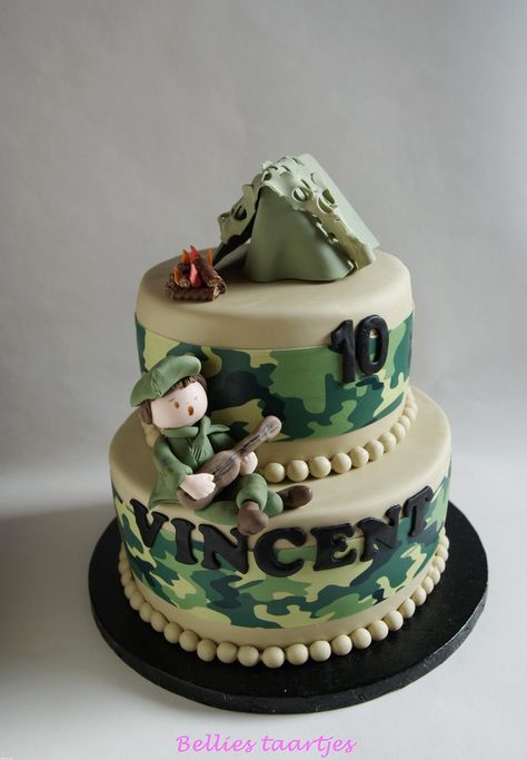 Soldier Cake Design, Army Cake Design, Soldier Cake, Army Birthday Cakes, Soldier Party, Tank Cake, Army Cake, Hunting Cake, Army's Birthday