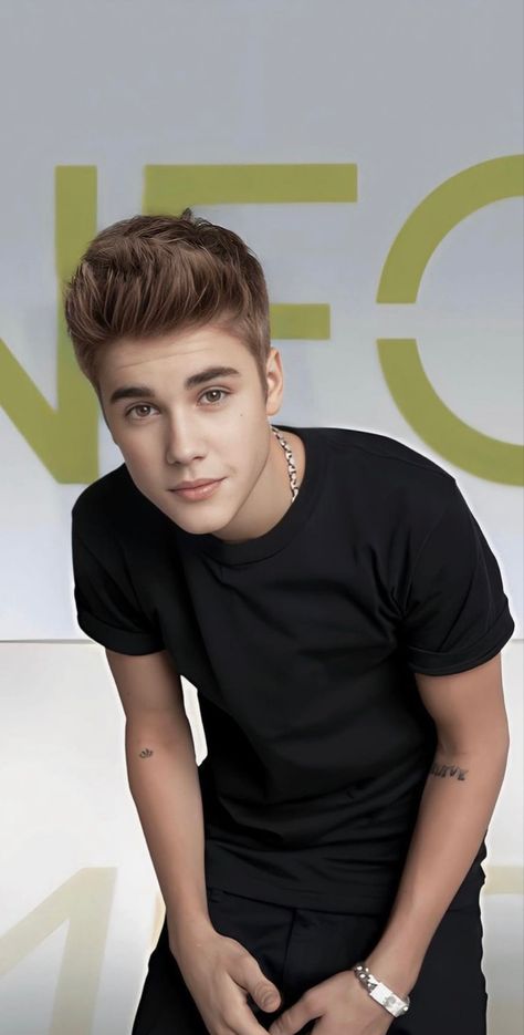 Hot Justin Bieber, Justin Bieber 2012, Bizzle Bieber, Justin Bieber My World, Justin Bieber Photoshoot, Baby Beaver, Justin Baby, Justin Bieber Posters, Believe Tour