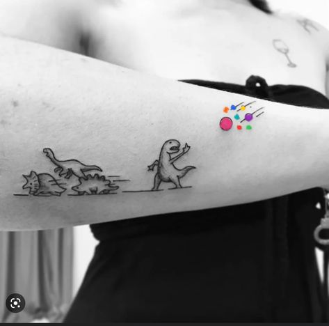 Crazy Tattoos Ideas, Cartoon Dinasour Tattoo, Family Dinosaur Tattoo, Small Dino Tattoos, Dino Tattoo Cute, Cute Dinosaur Tattoo, Small Dinosaur Tattoo, Tattoo Dinosaur, Dino Tattoo