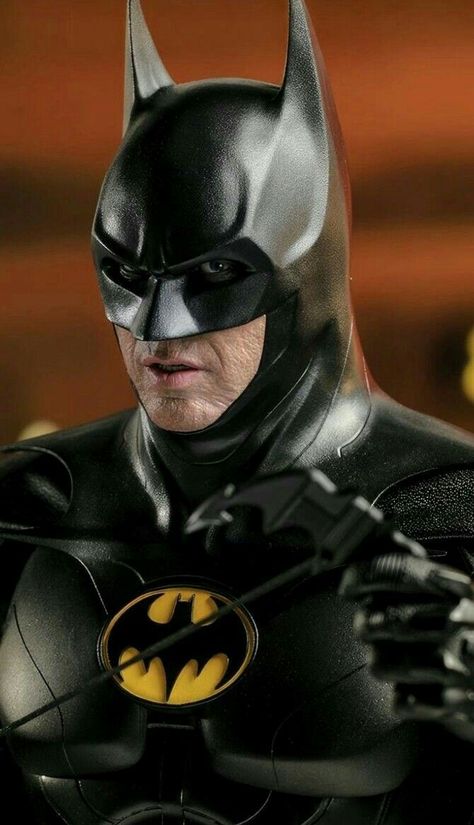 Michael Keaton Batman Wallpaper, Batman The Flash 2023, The Flash Batman, The Flash 2023, 2023 Movies, The Flash Movie, Michael Keaton Batman, Keaton Batman, 5k Wallpaper