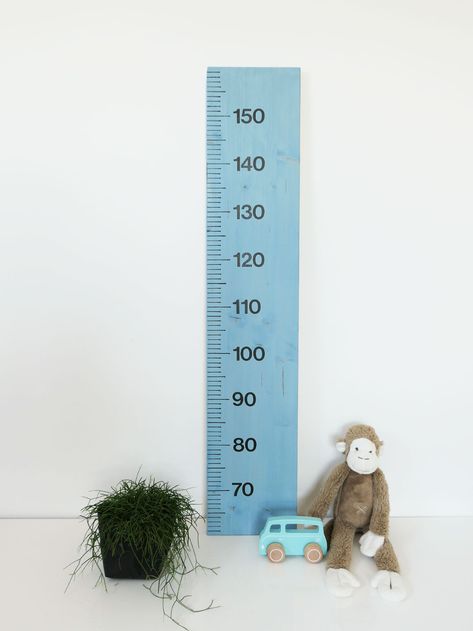 Growth Chart Ruler Diy, Growth Chart Ruler, Baby Diy, Growth Chart, Diy Baby Stuff, Kindergarten, Sweet Home, Quick Saves